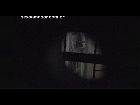 ❤️ Blondina este filmată în secret de un voyeur din cartier ascuns în spatele unor cărămizi goale ❤️❌ at ro.doujin-sexy.ru